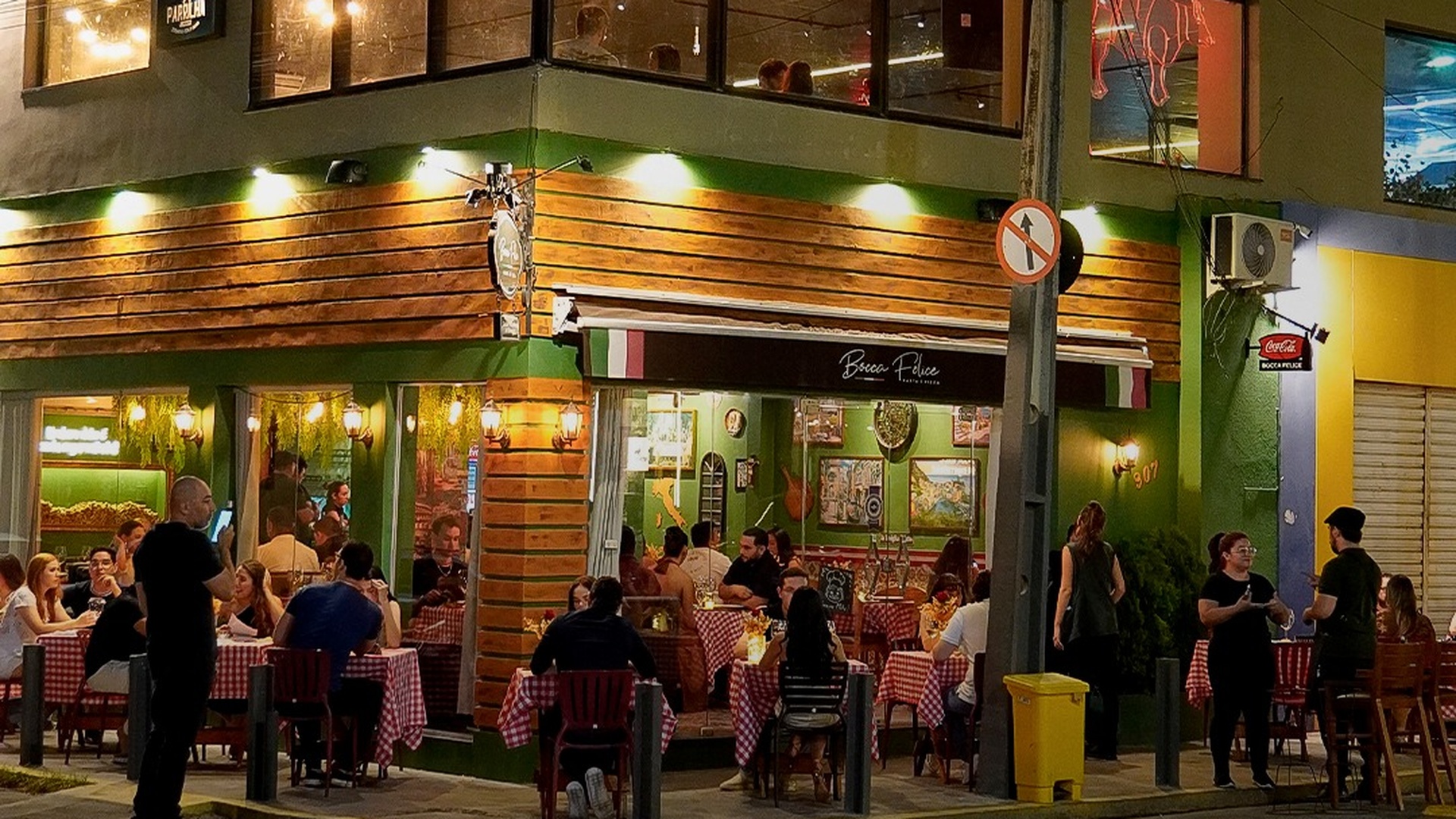 Bocca Felice — frente do restaurante em Sobral